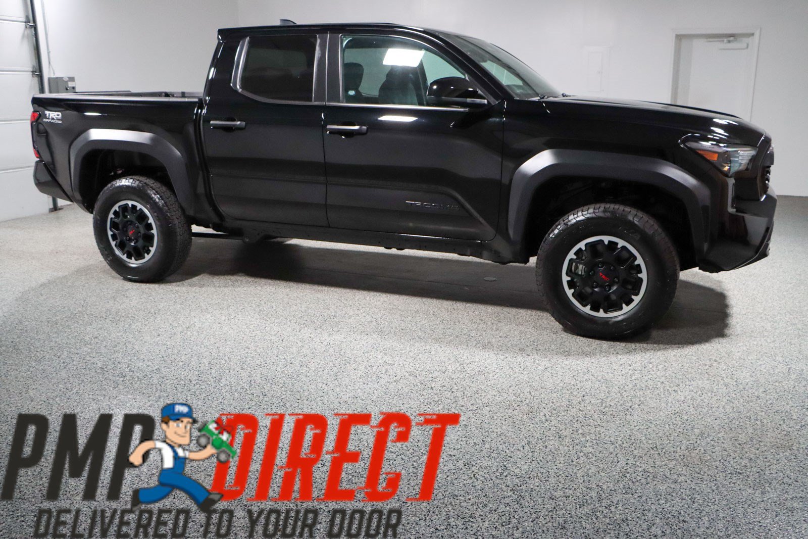 Used 2024 Toyota Tacoma TRD Off-Road AWD/4WD image 6
