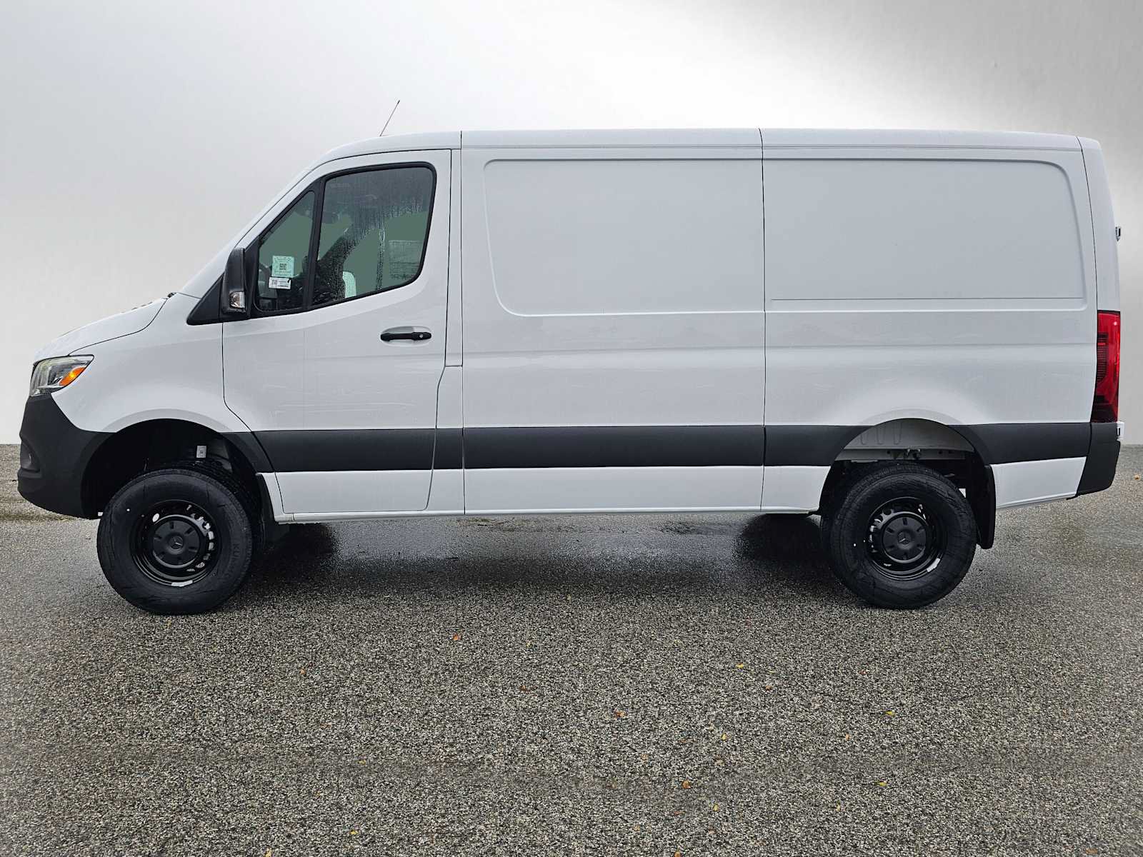New 2026 Mercedes-Benz Sprinter 2500 image 6