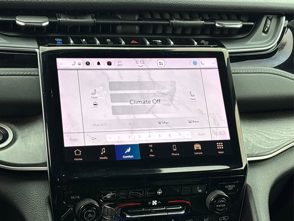 Used 2024 Jeep Grand Cherokee Limited 4xe image 18