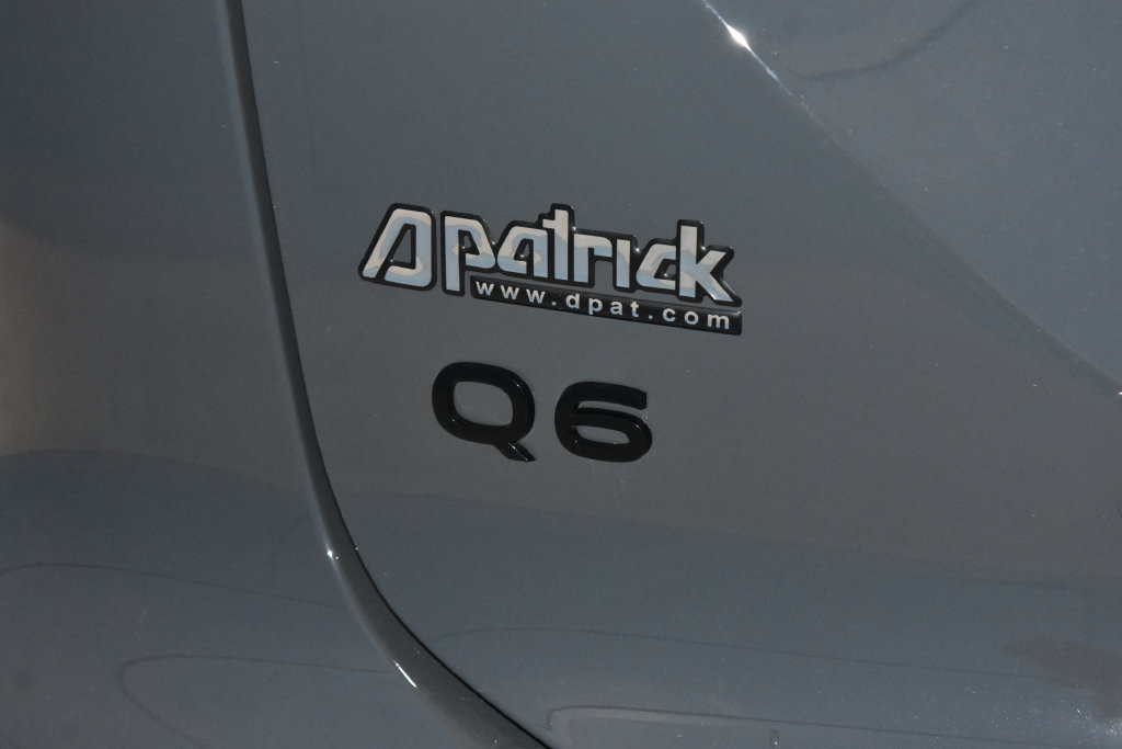 Used 2025 Audi Q6 e-tron Premium Plus AWD/4WD image 26