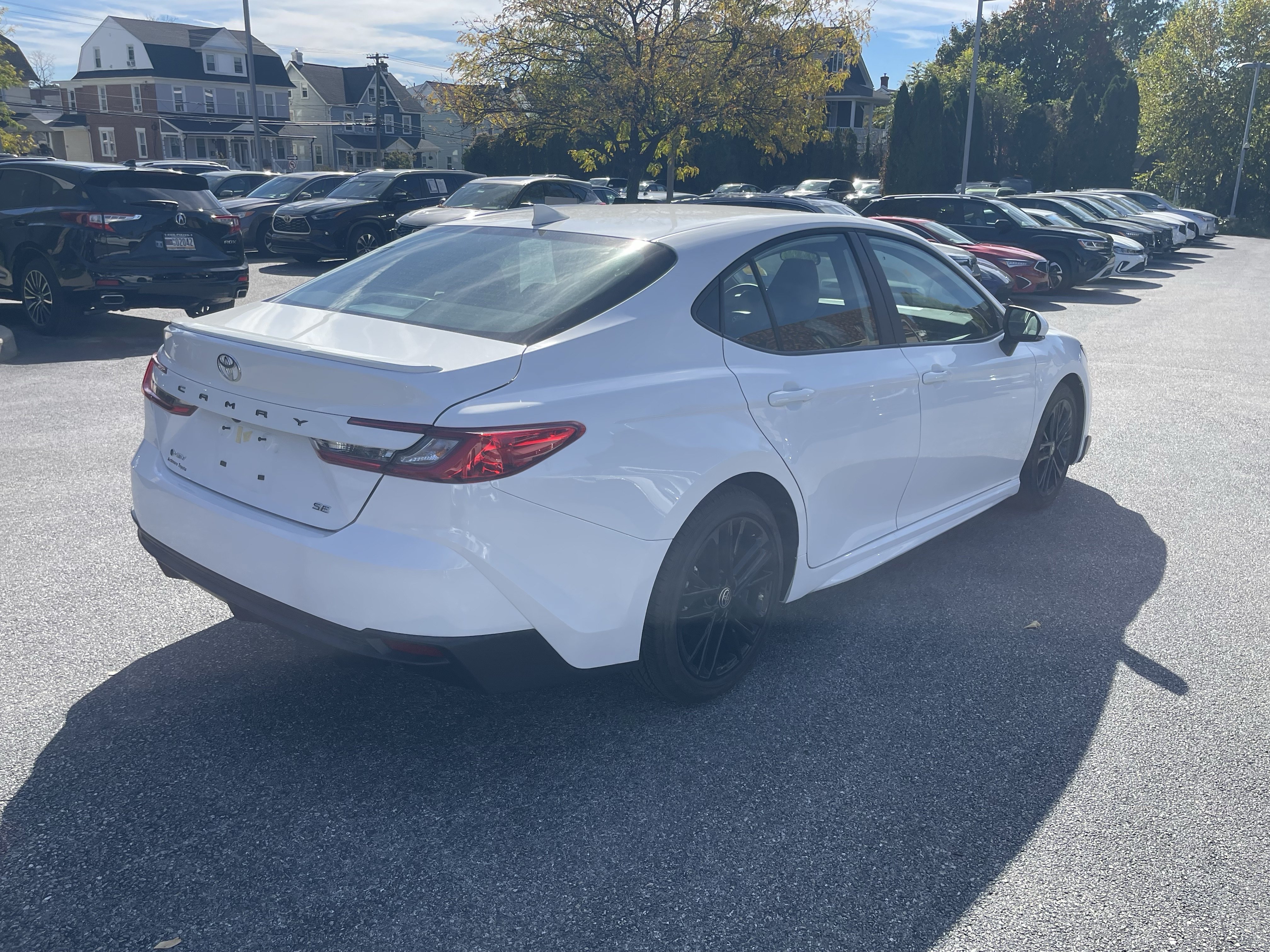 Used 2026 Toyota Camry SE FWD image 7