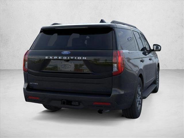 New 2026 Ford Expedition Active image 8