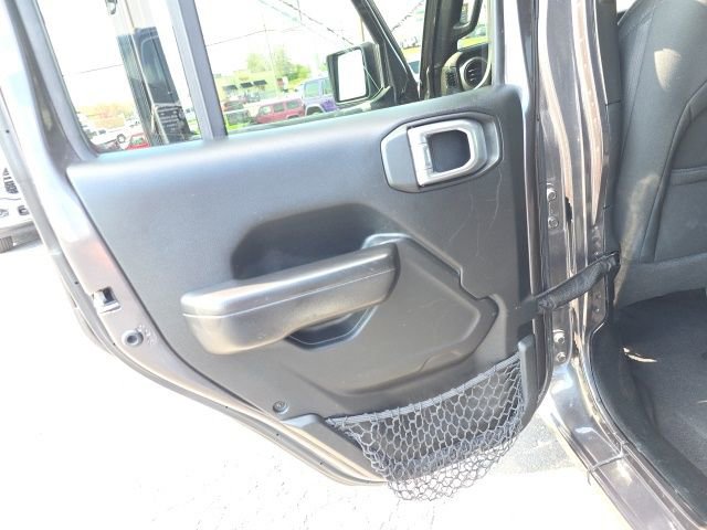 Used 2020 Jeep Wrangler Unlimited Sport S AWD/4WD image 29