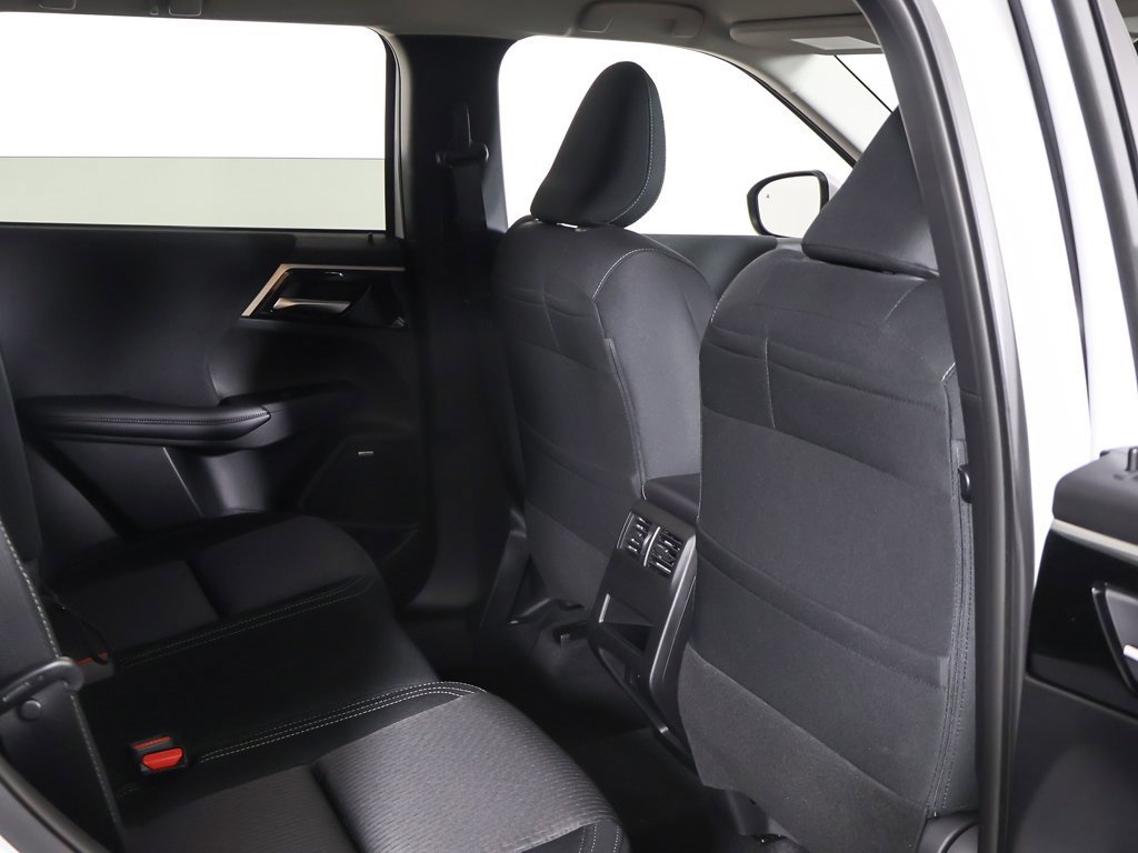 New 2026 Mitsubishi Outlander ES image 29