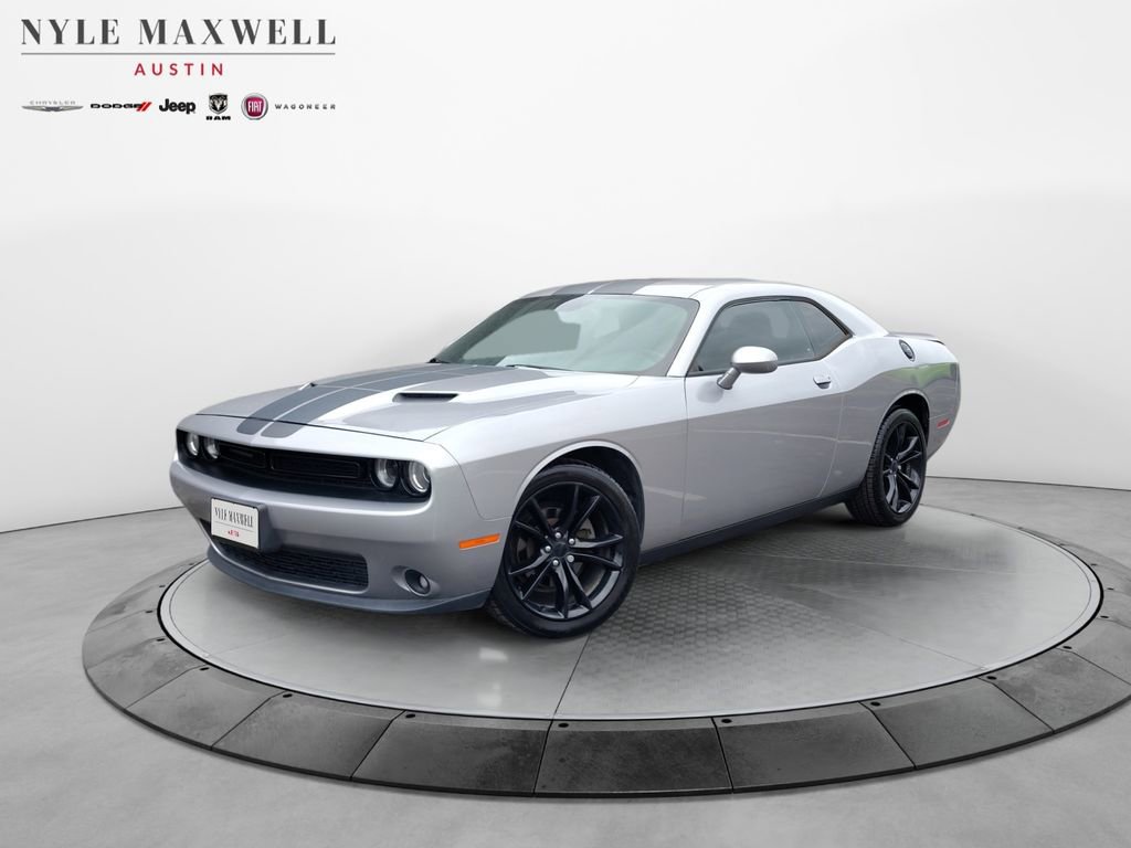 Used 2016 Dodge Challenger SXT w/ Blacktop Package image 1