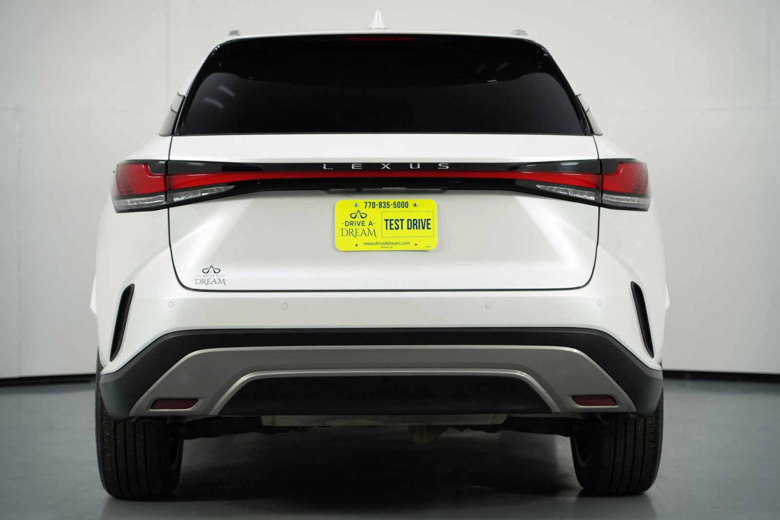 Used 2023 Lexus RX 350 Luxury w/ Cold Area Package image 11