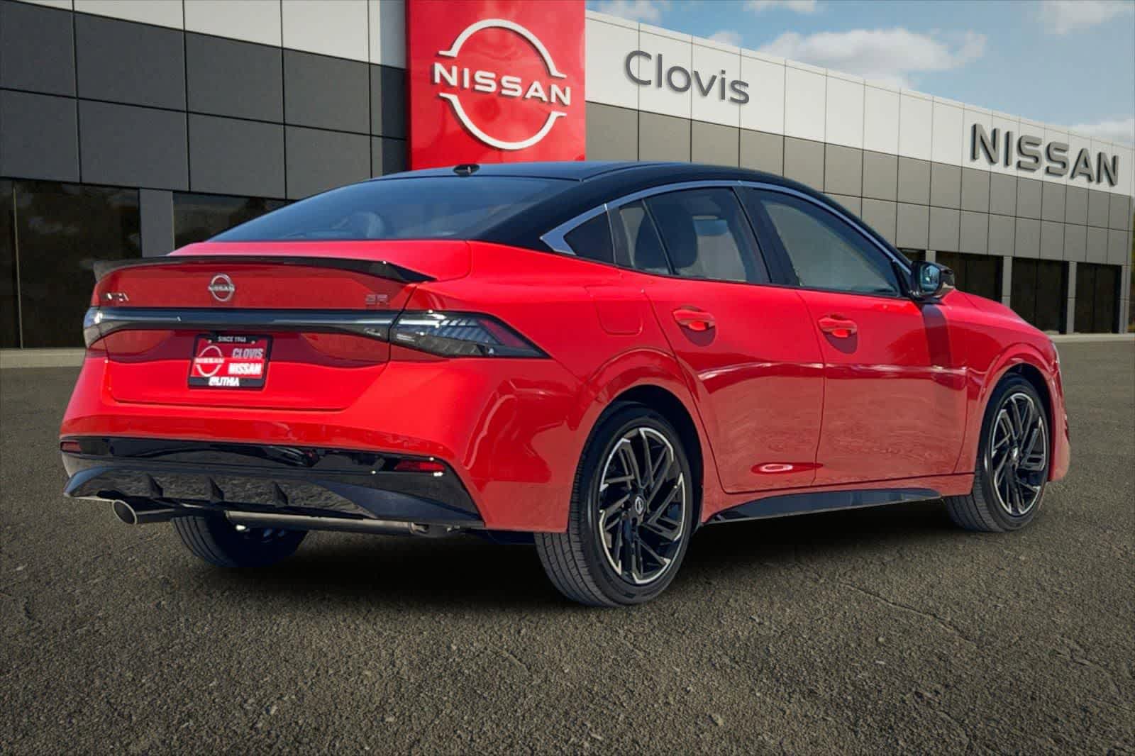 New 2026 Nissan Sentra SR FWD image 3