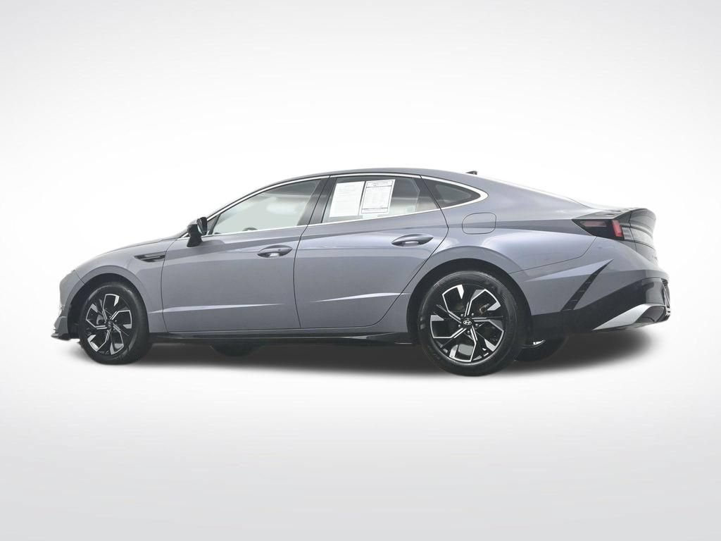 Used 2025 Hyundai Sonata SEL FWD image 47