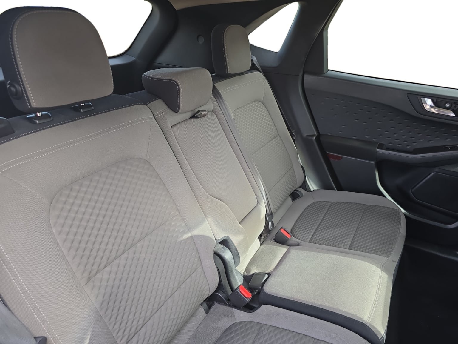Used 2020 Ford Escape SE FWD image 18