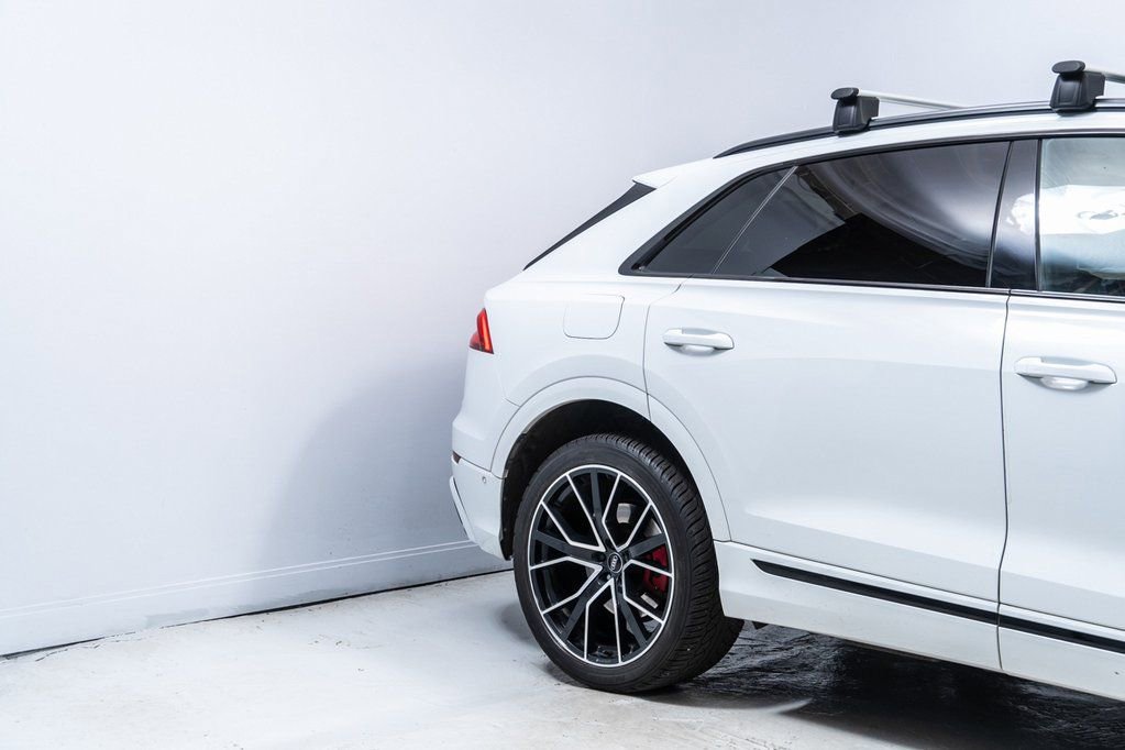 Used 2019 Audi Q8 Premium Plus image 11