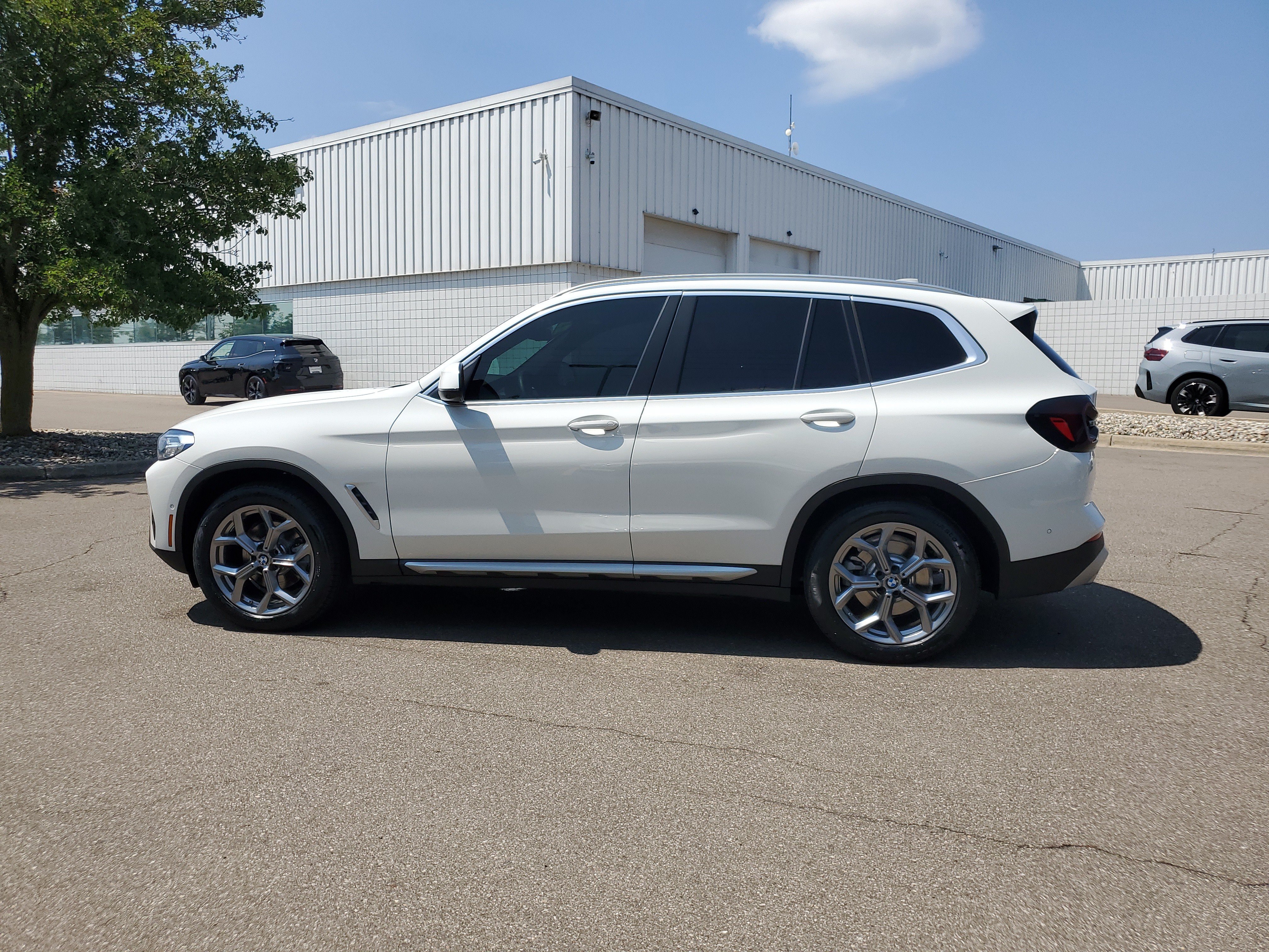 Certified 2023 BMW X3 xDrive30i w/ Premium Package AWD/4WD video 2