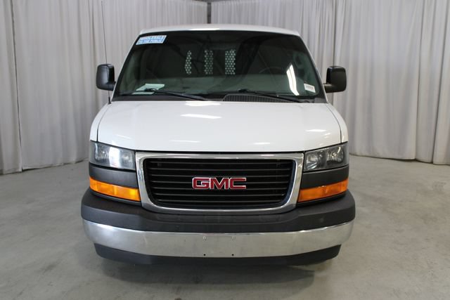 Used 2017 GMC Savana 2500 RWD image 33