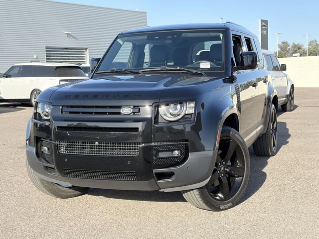 Used 2024 Land Rover Defender 110 S AWD/4WD image 4