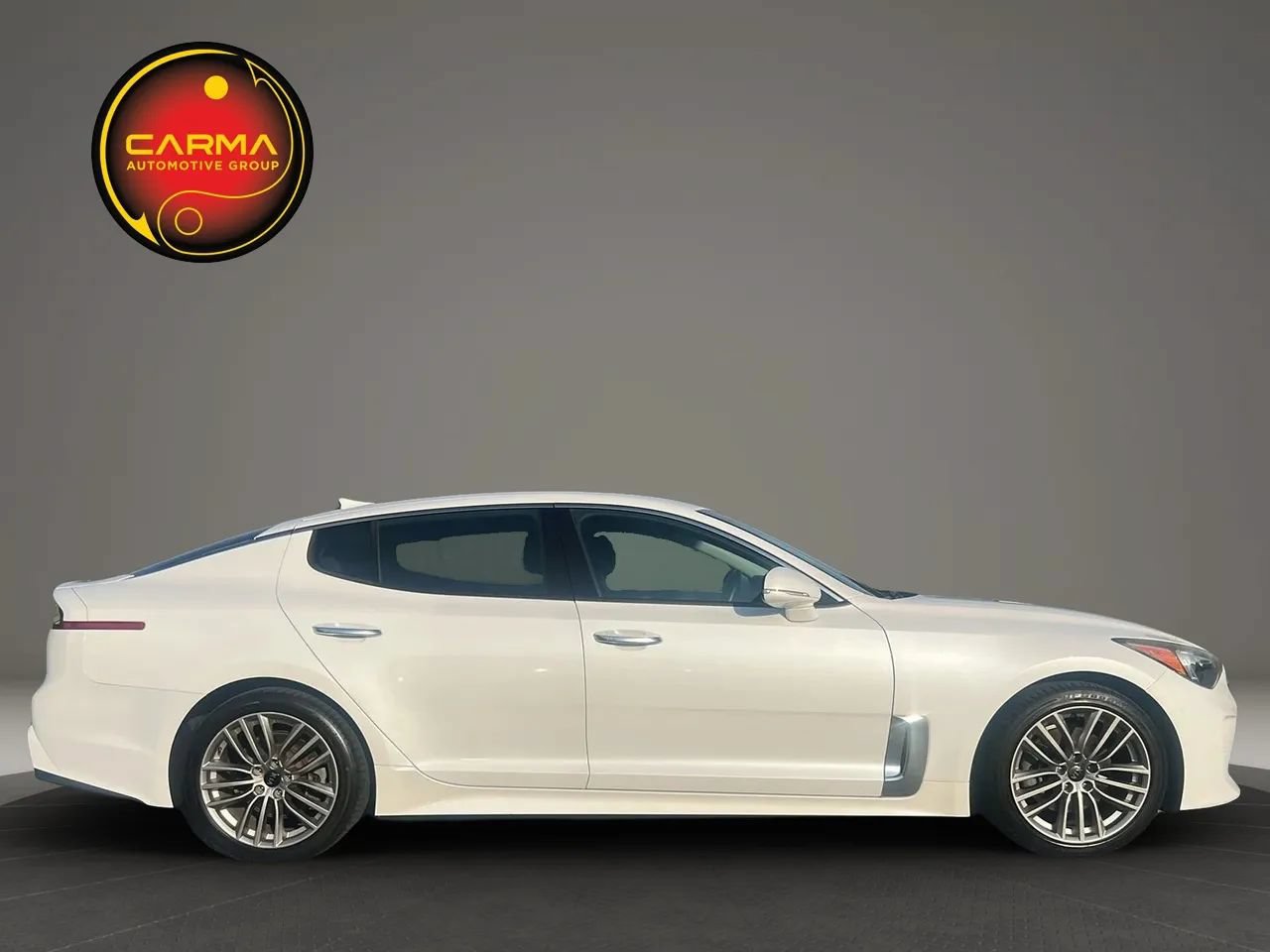 Used 2018 Kia Stinger RWD image 6