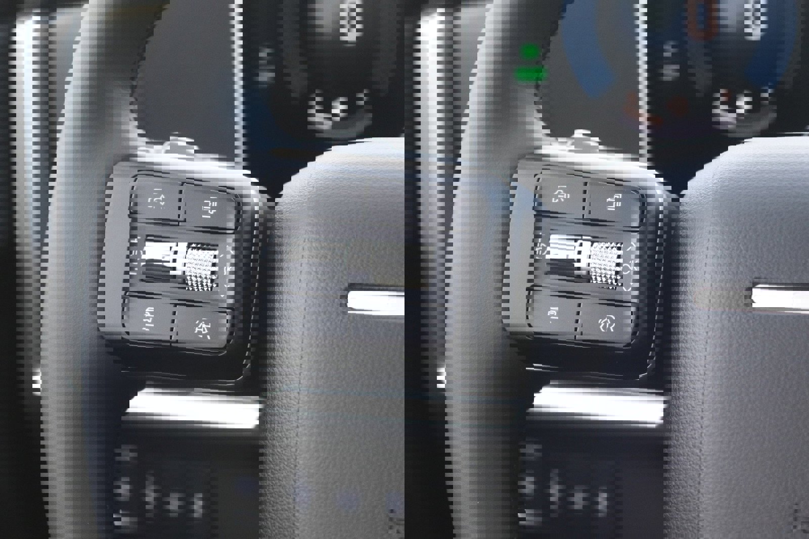 New 2026 Hyundai Santa Fe SEL image 17