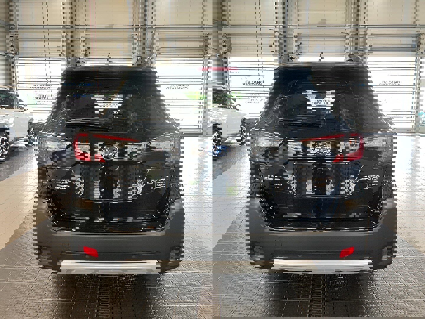 Used 2024 Subaru Outback Limited image 21