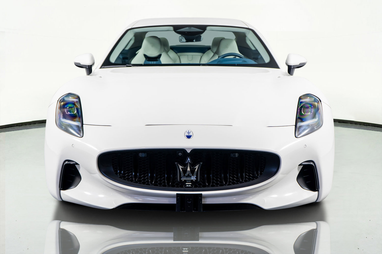 Used 2024 Maserati GranTurismo Folgore image 22
