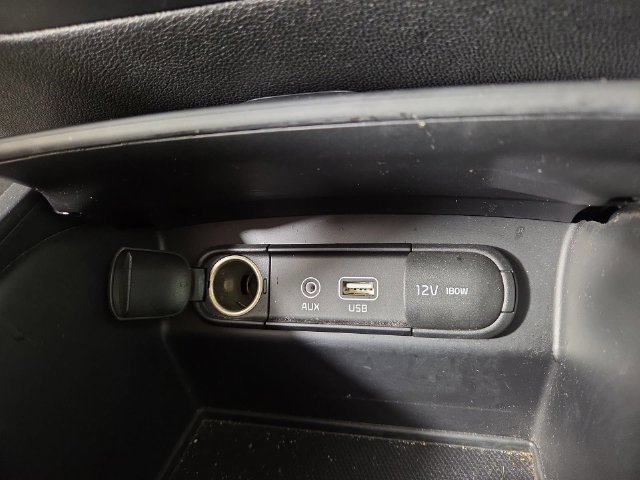 Used 2019 Kia Sorento AWD image 25