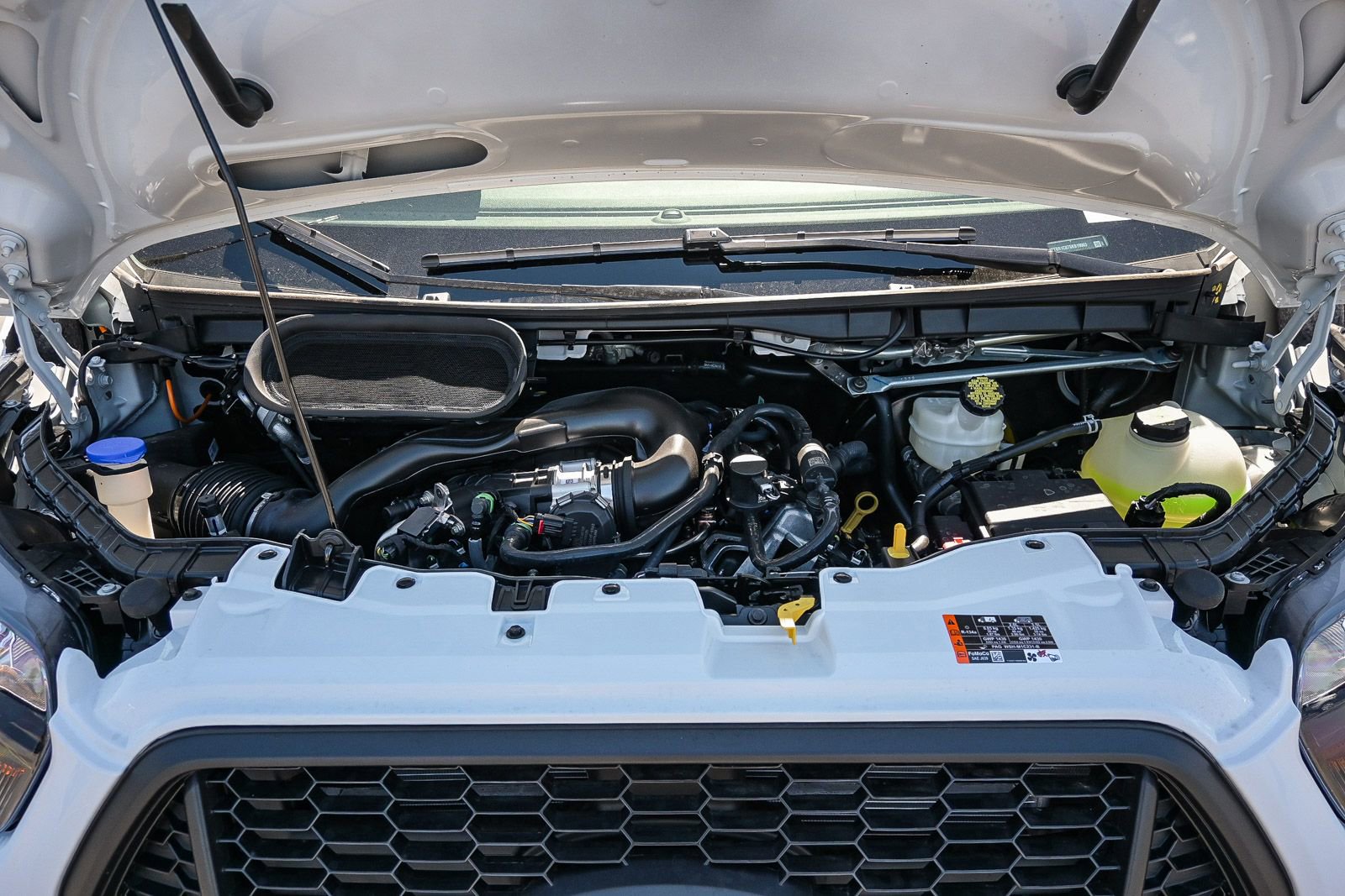 New 2025 Ford Transit 250 148 Medium Roof w/ Load Area Protection Package image 32