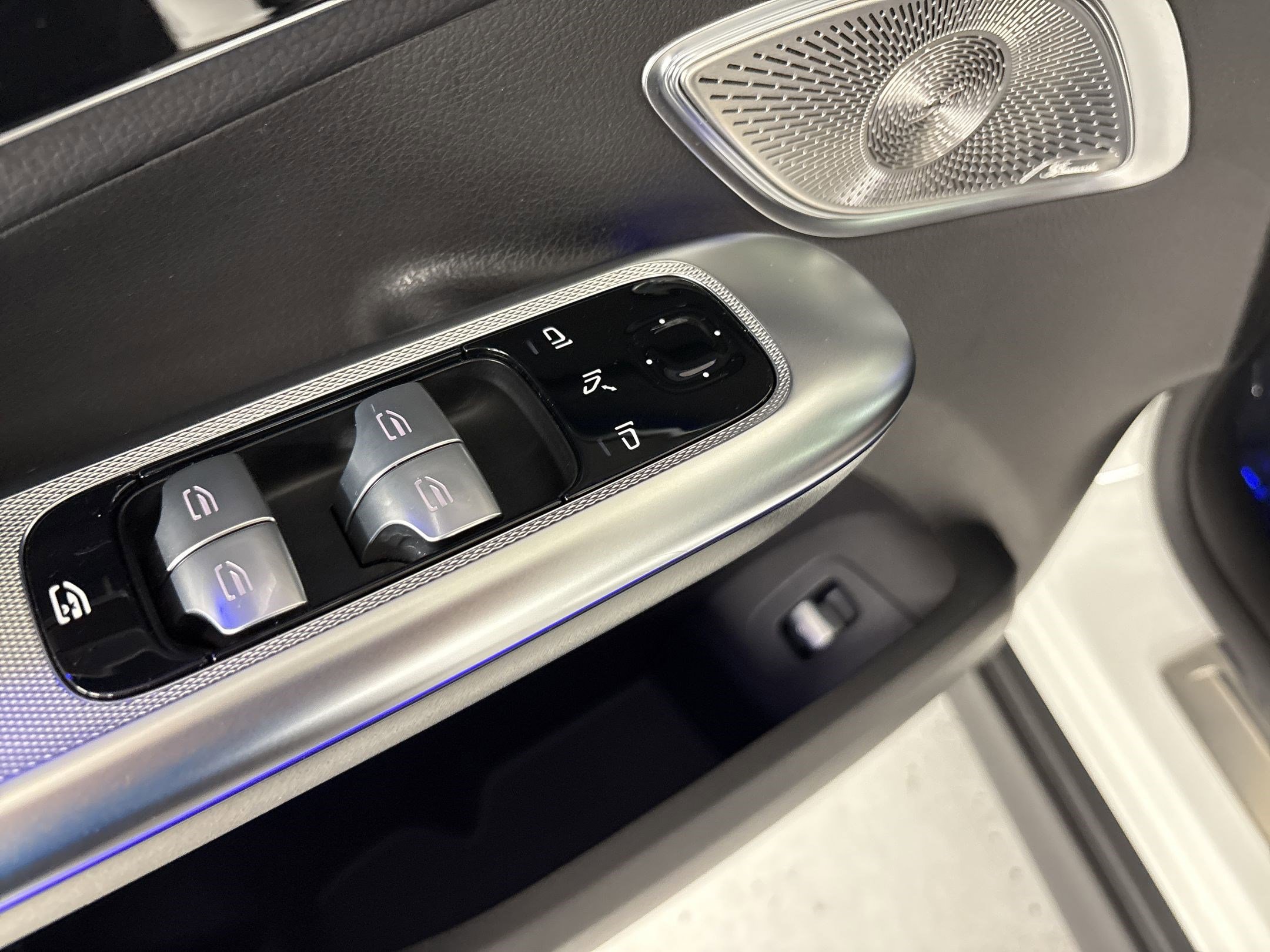 Certified 2023 Mercedes-Benz EQE 350+ SUV image 12