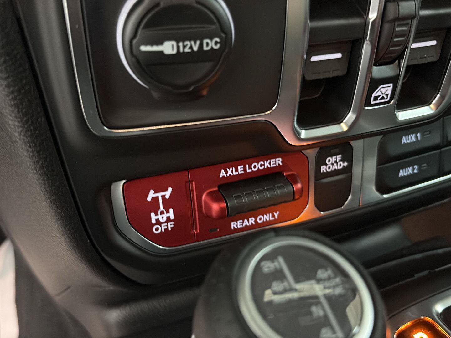 New 2026 Jeep Gladiator Mojave AWD/4WD image 18