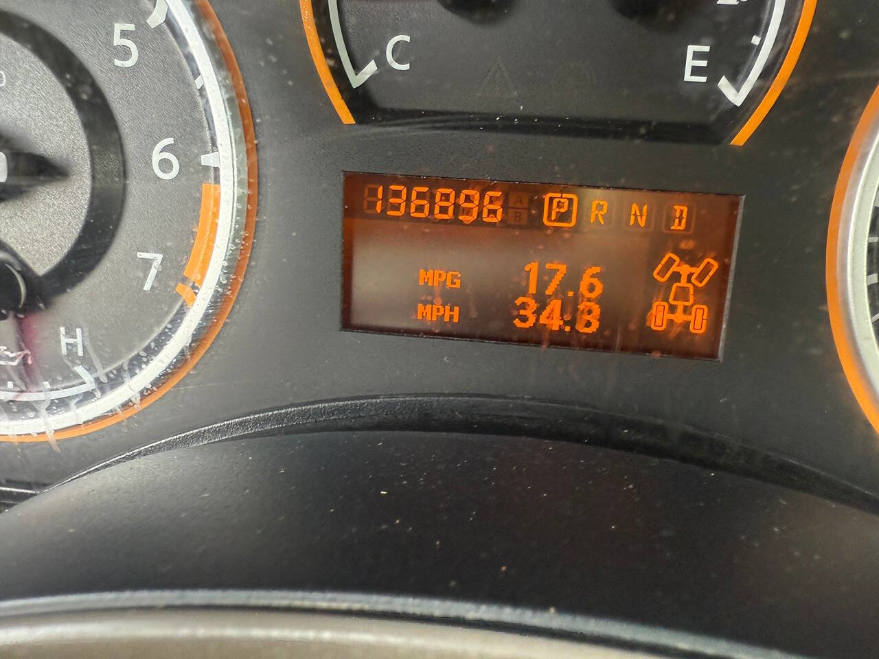 Used 2014 Nissan Titan SV w/ SV Value Truck Package image 12