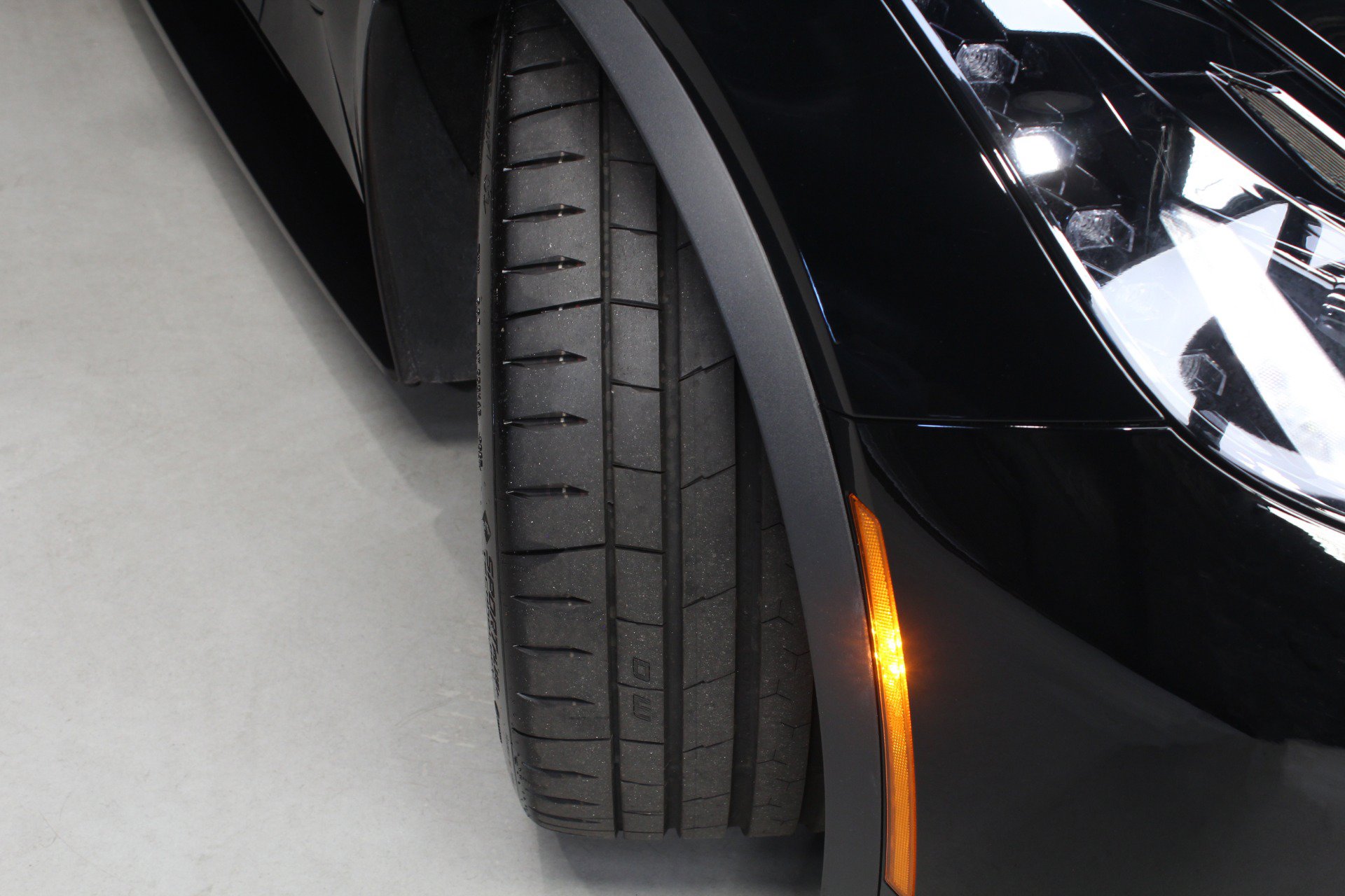 Used 2019 Chevrolet Corvette Grand Sport RWD image 28