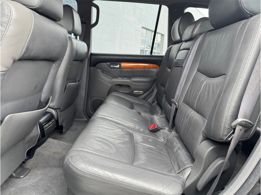 Used 2004 Lexus GX 470 AWD/4WD image 24