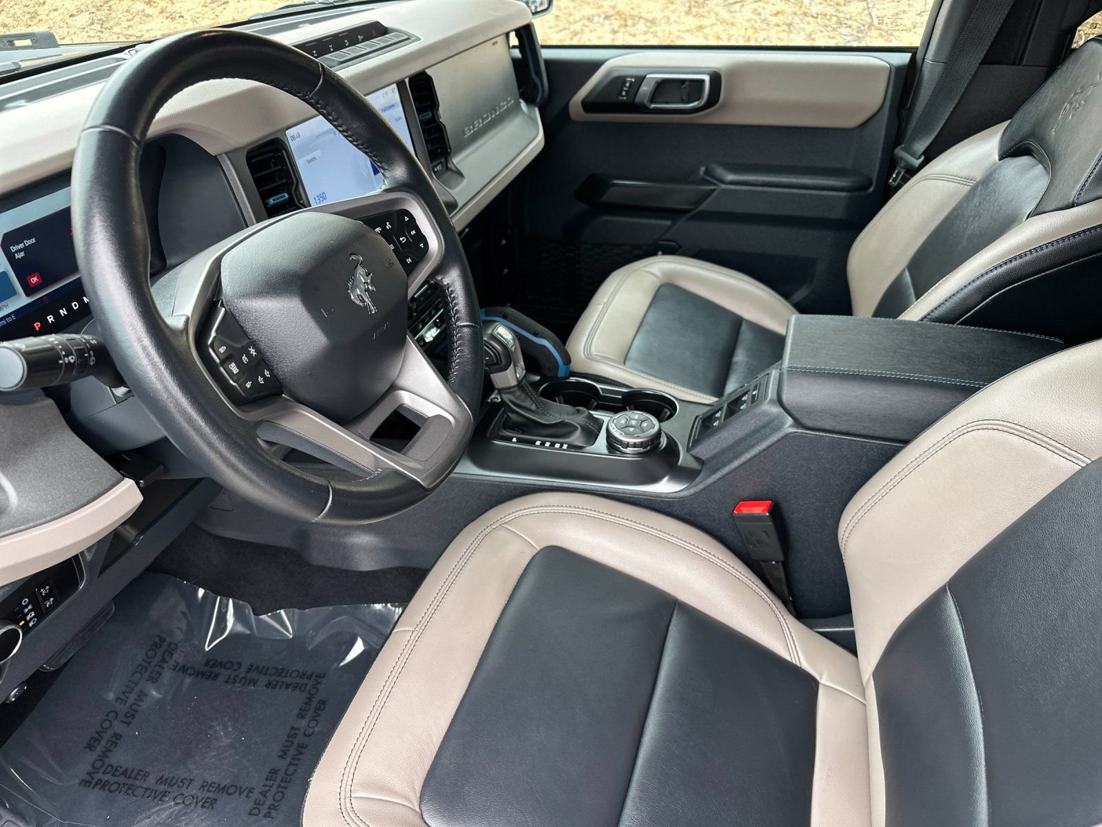 Used 2024 Ford Bronco Wildtrak AWD/4WD image 11