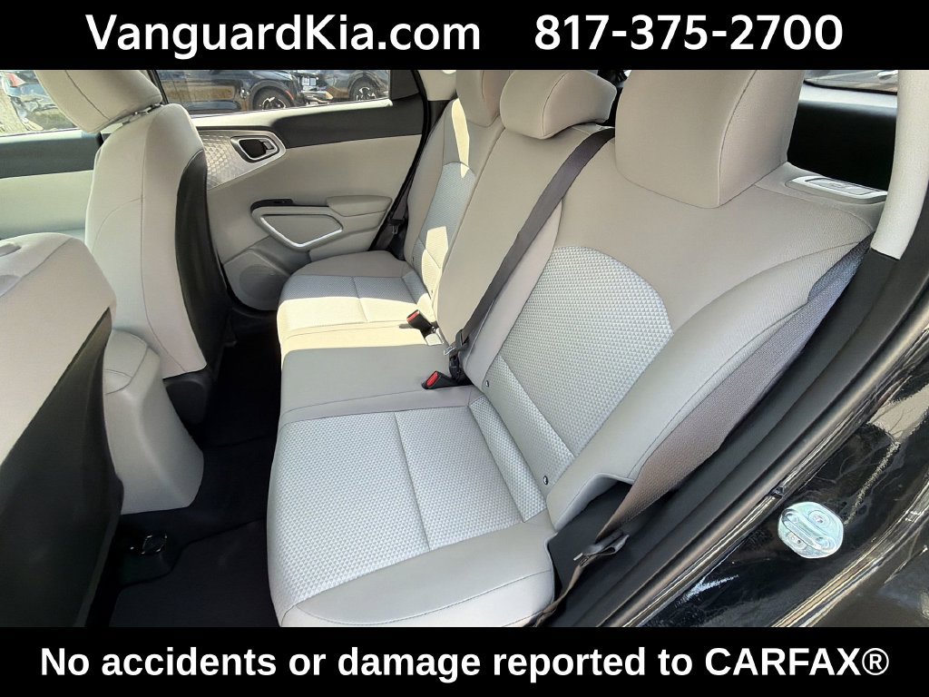 Certified 2023 Kia Soul LX FWD image 25