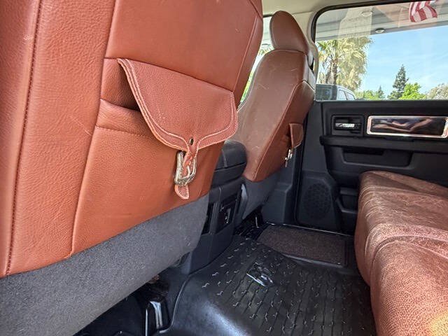 Used 2011 RAM 2500 Longhorn w/ HD Snow Plow Prep Group AWD/4WD image 28