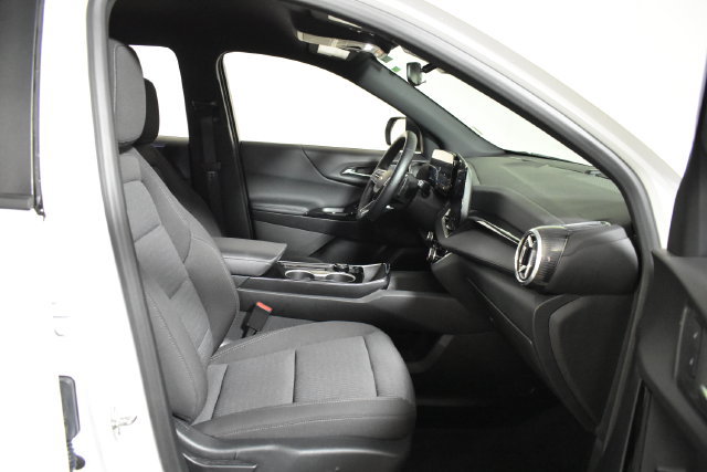 Used 2026 Chevrolet Equinox LT AWD/4WD image 35