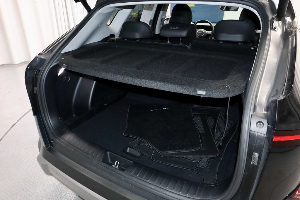 Used 2024 Hyundai Kona Limited AWD/4WD image 15