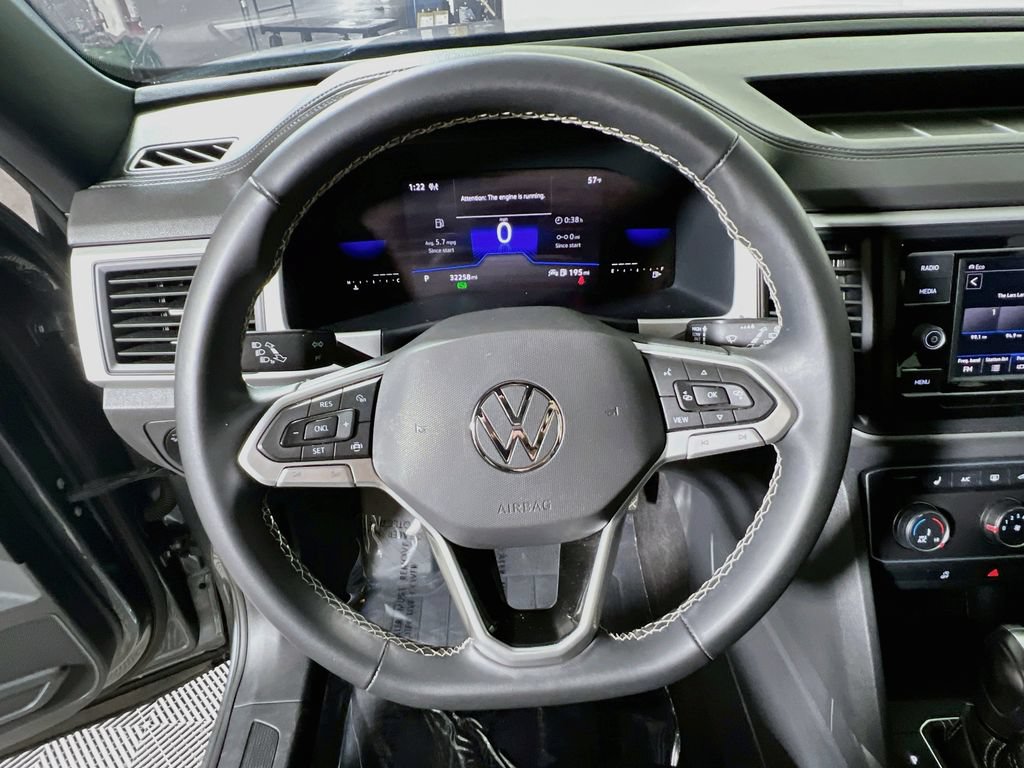 Used 2022 Volkswagen Atlas Cross Sport SE AWD/4WD image 10