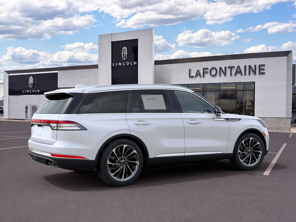 New 2027 Lincoln Aviator Reserve AWD/4WD image 6