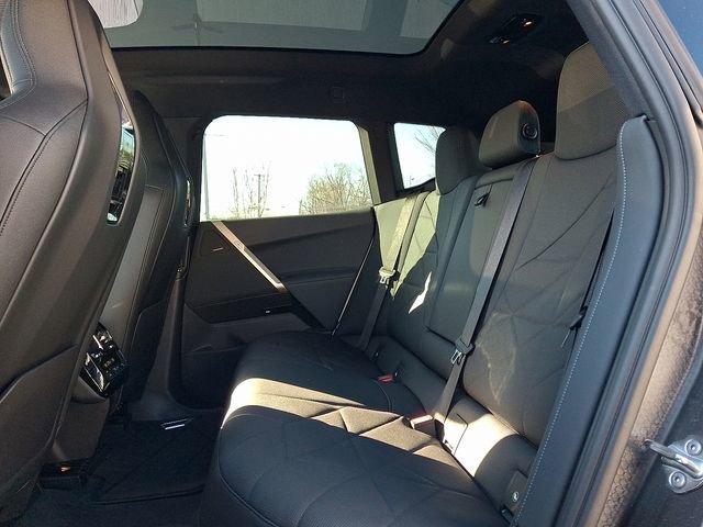 Certified 2024 BMW iX xDrive50 w/ Premium Package image 10