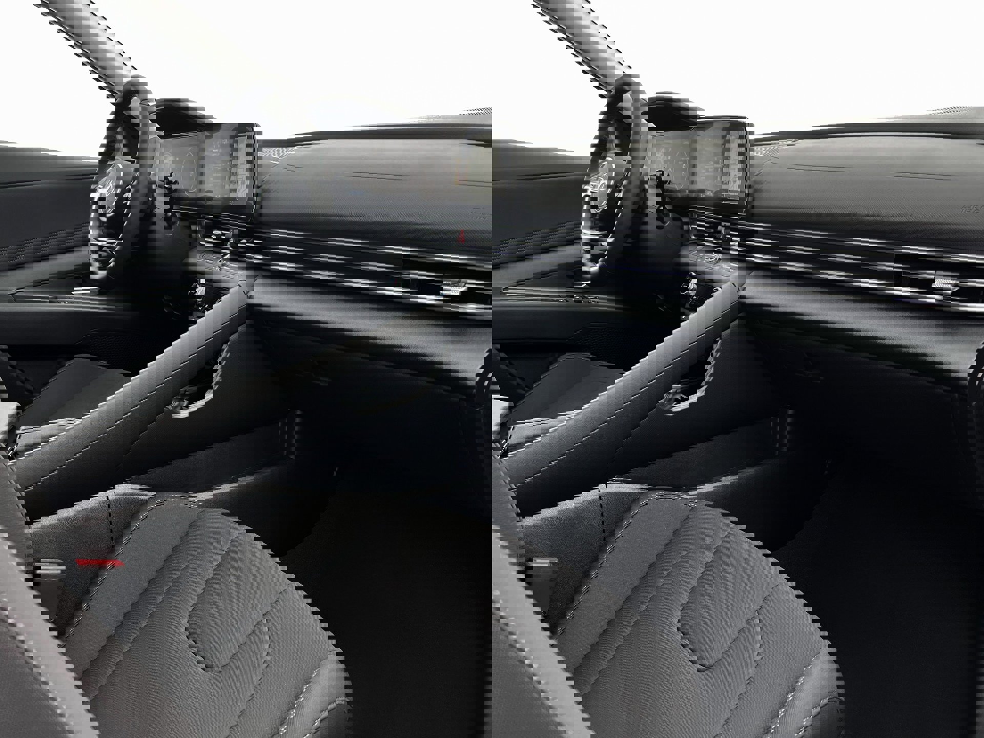 New 2025 Hyundai Elantra SEL image 15