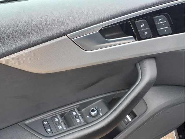 Used 2025 Audi A5 2.0T Premium AWD/4WD image 16