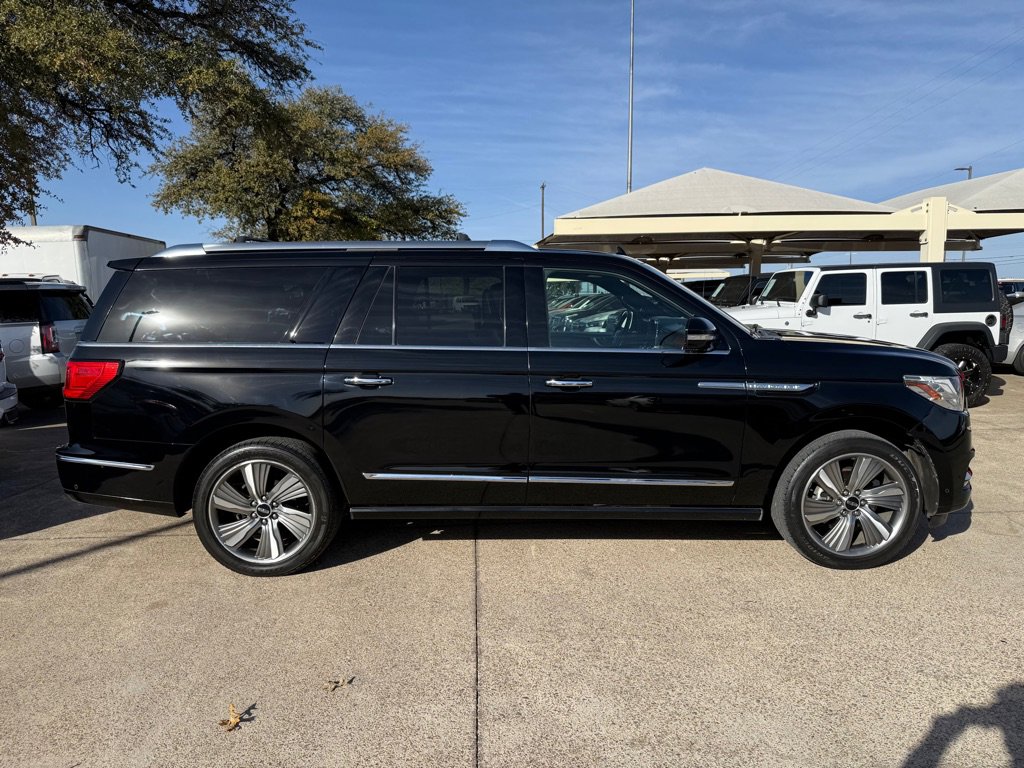 Used 2018 Lincoln Navigator L Reserve w/ Technology Package image 8