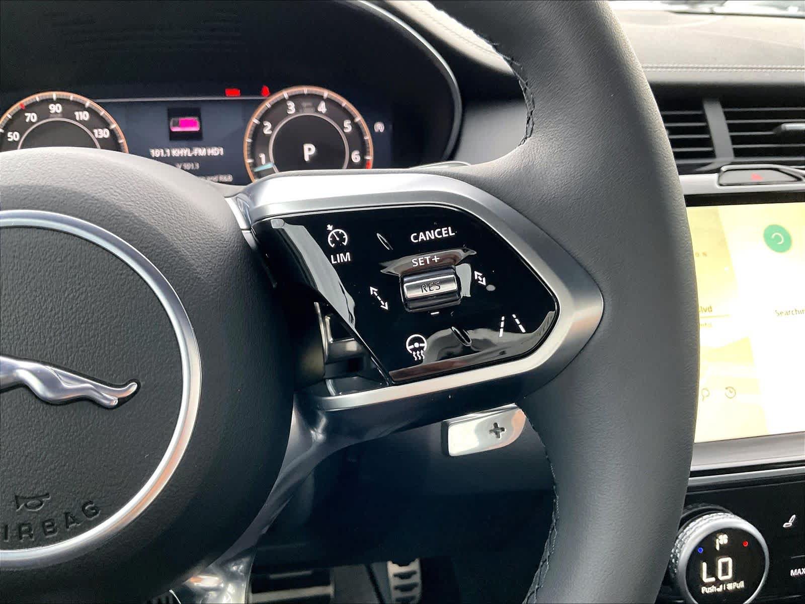 Used 2024 Jaguar E-PACE R-Dynamic SE AWD/4WD image 22