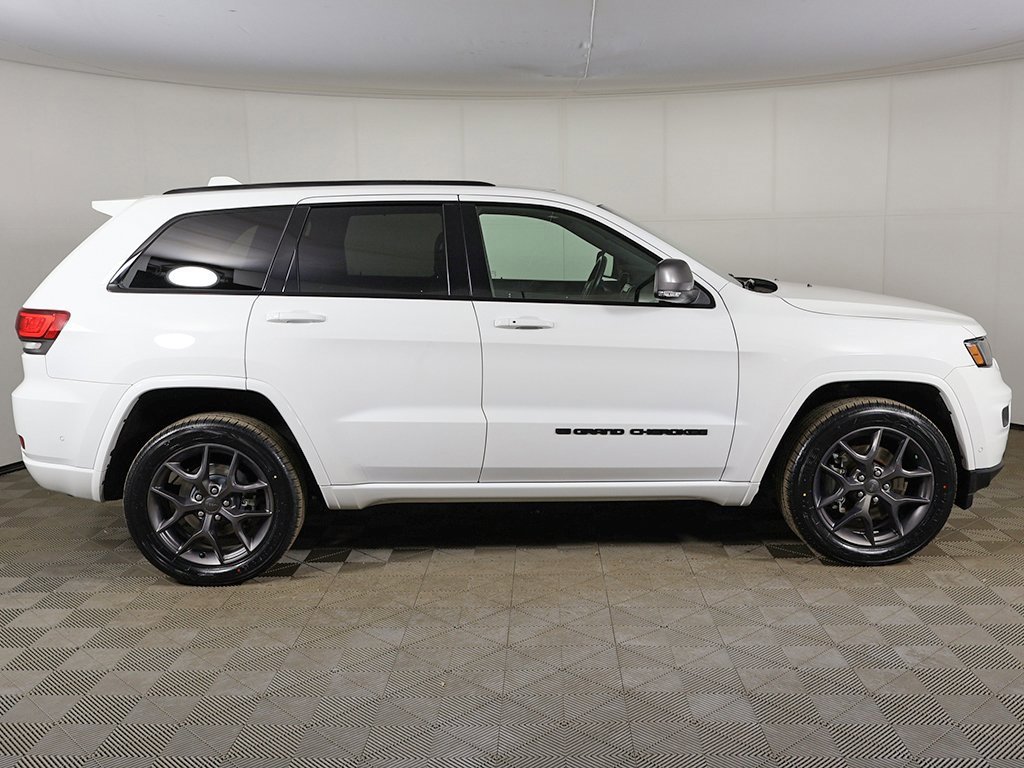 Used 2021 Jeep Grand Cherokee Limited w/ Quick Order Package 2GK 80th image 14