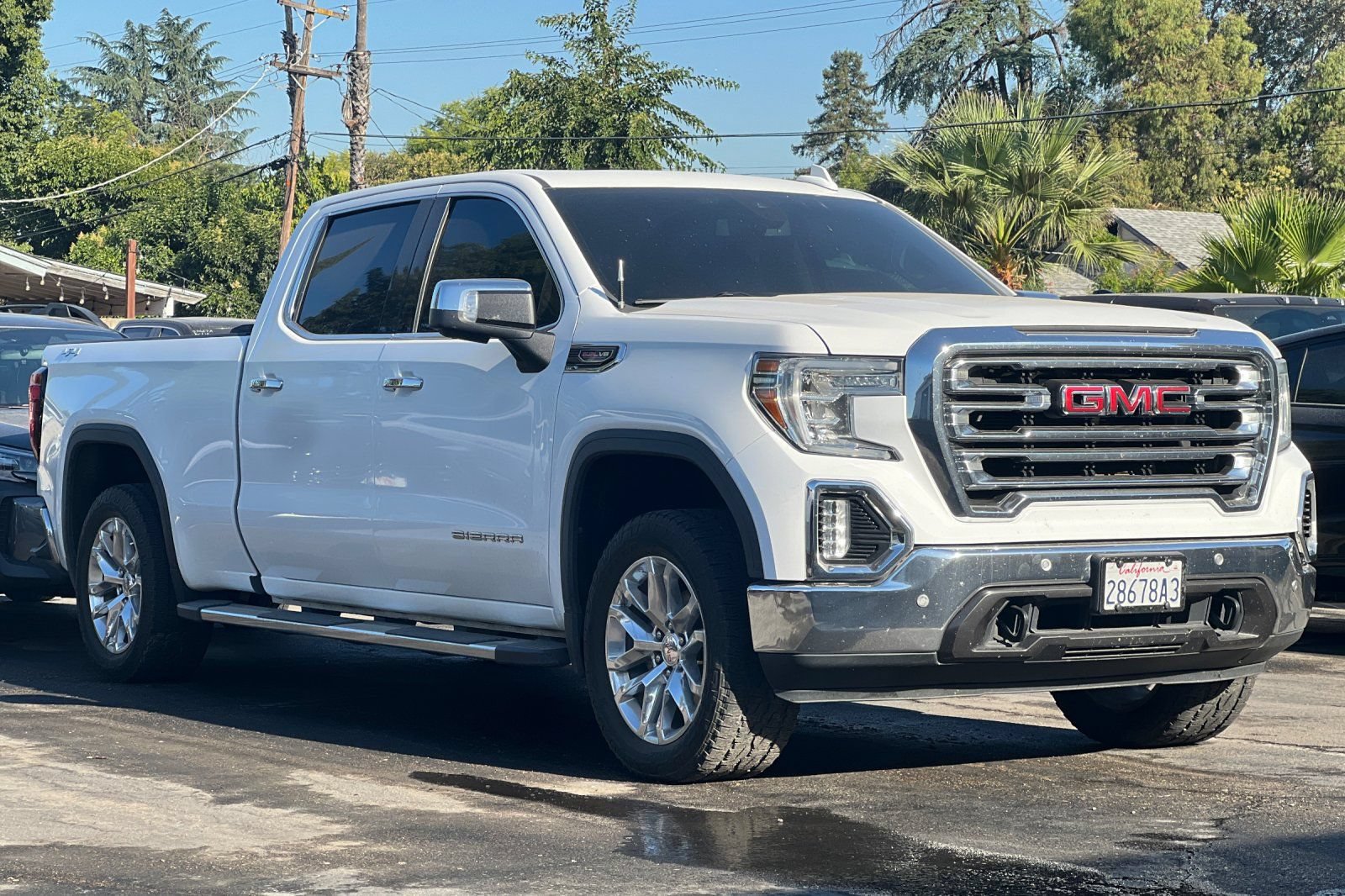 Used 2020 GMC Sierra 1500 SLT w/ SLT Premium Plus Package AWD/4WD image 2