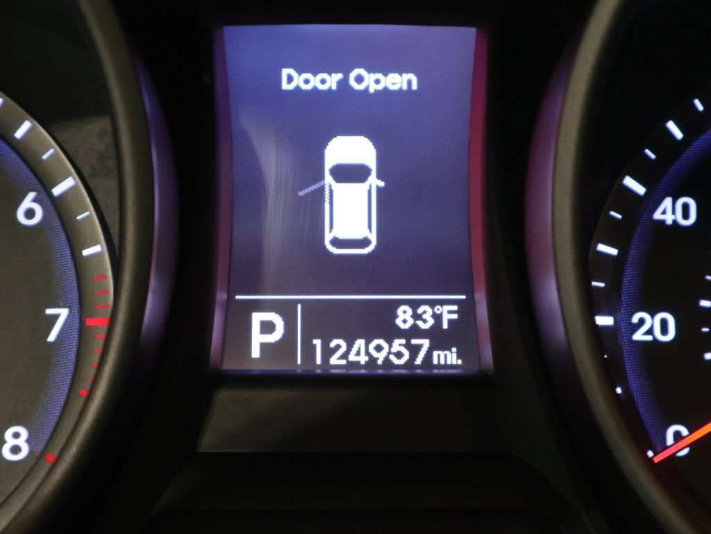 Used 2016 Hyundai Santa Fe Sport AWD/4WD image 34
