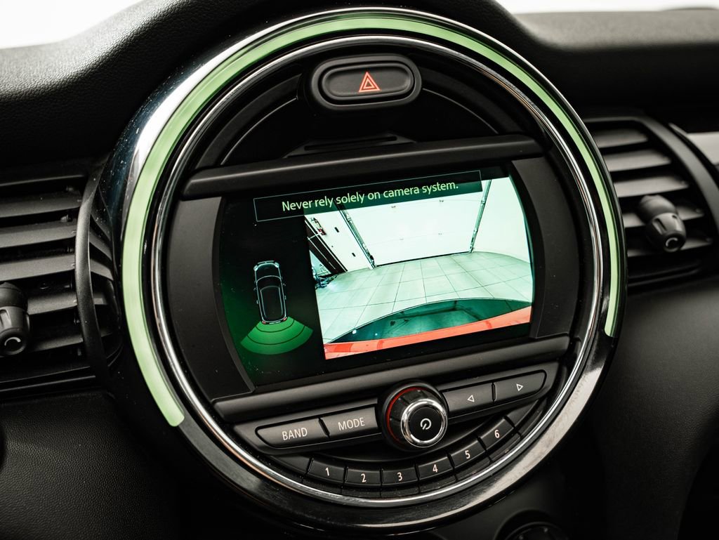 Used 2019 MINI Cooper 2-Door Hardtop FWD image 32