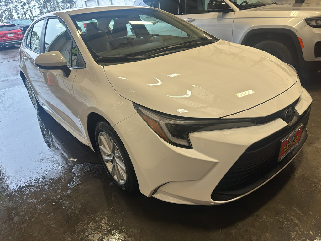 New 2026 Toyota Corolla LE w/ LE Premium Package image 4