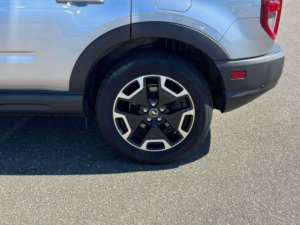 Used 2023 Ford Bronco Sport Outer Banks AWD/4WD image 11