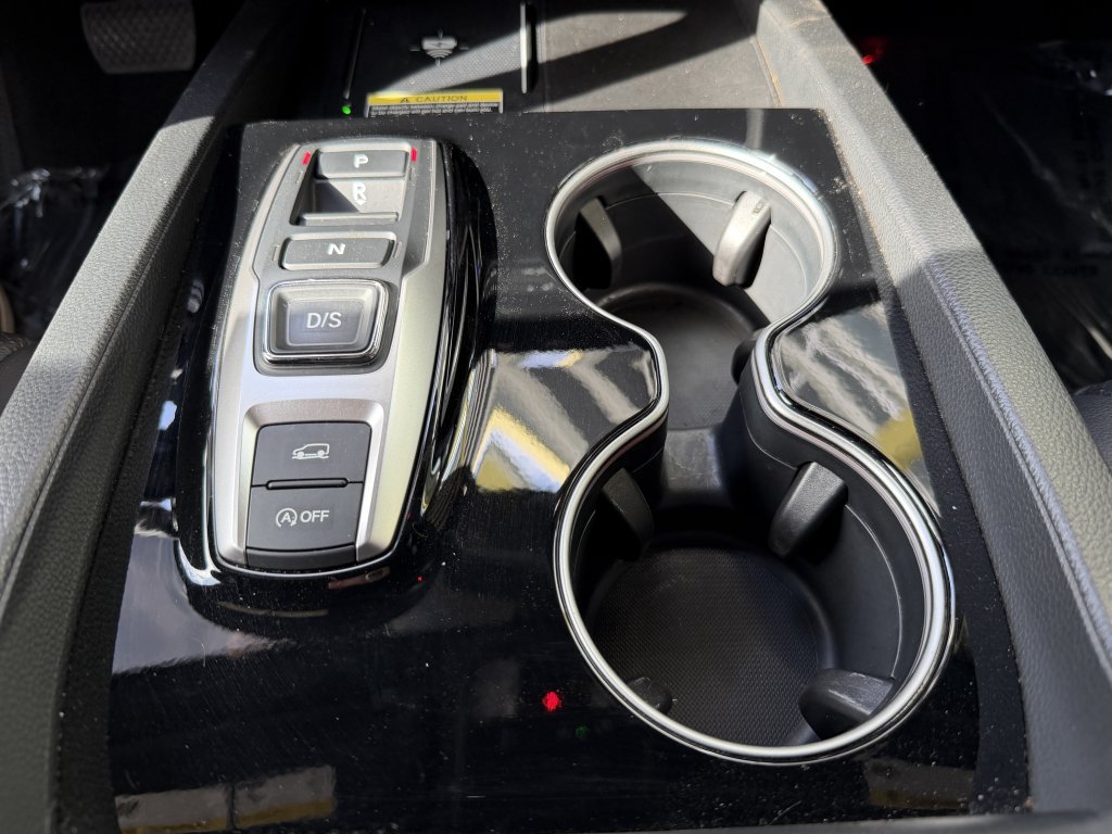 Used 2025 Honda Passport Black Edition image 23