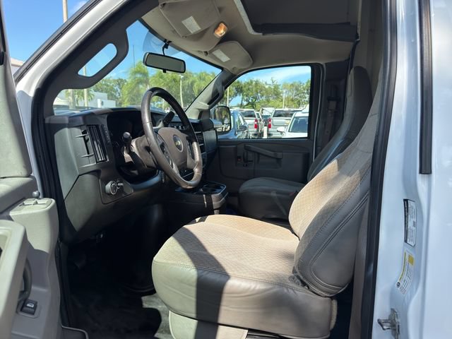 Used 2023 Chevrolet Express 3500 w/ Power Convenience Package RWD image 11