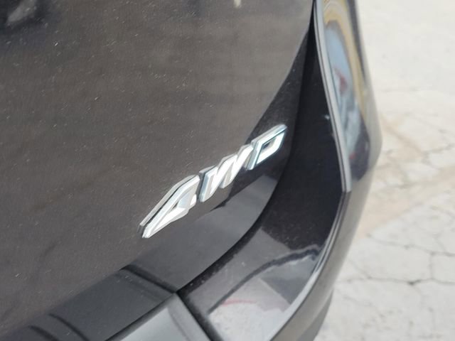 Used 2022 Ford Explorer XLT w/ Equipment Group 202A image 10