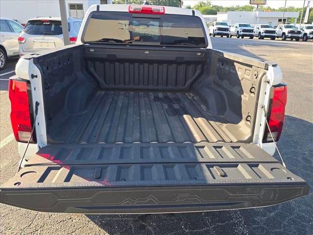 Used 2023 Chevrolet Colorado W/T w/ WT Convenience Package II RWD image 21